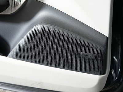 2025 Porsche Macan Electric 4