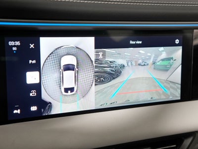 2025 Porsche Macan Electric 4