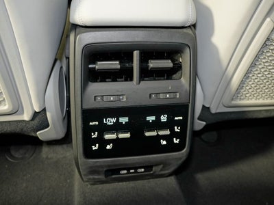 2025 Porsche Macan Electric 4
