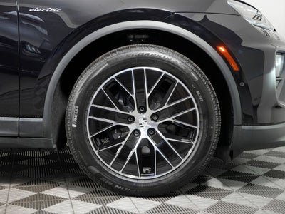 2025 Porsche Macan Electric 4