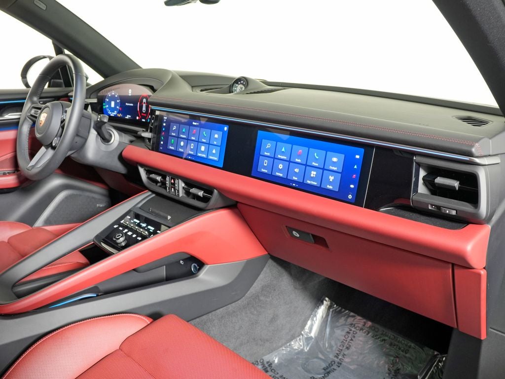 2025 Porsche Macan Electric 4