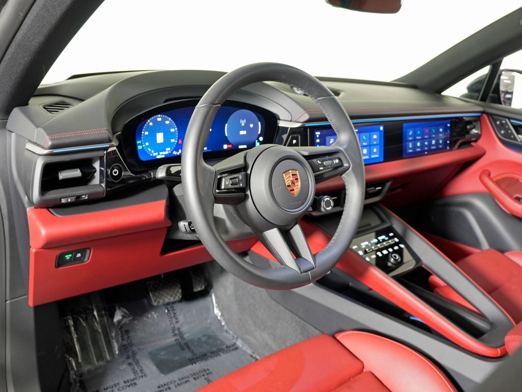 2025 Porsche Macan Electric 4