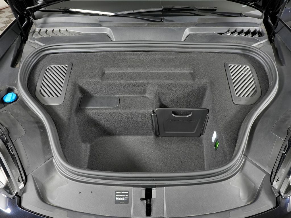 2025 Porsche Macan Electric 4