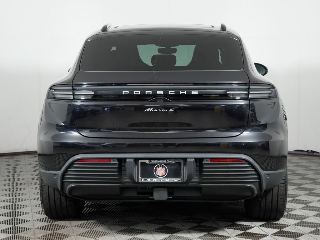 2025 Porsche Macan Electric 4