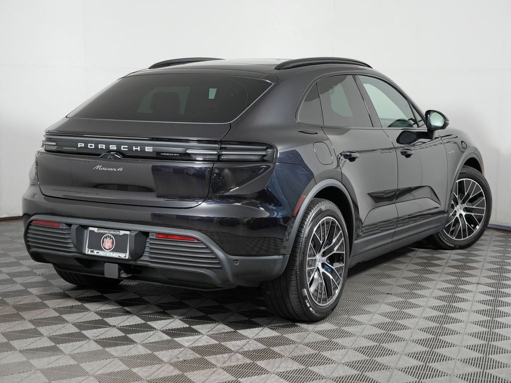 2025 Porsche Macan Electric 4