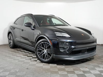 2025 Porsche Macan Electric 4