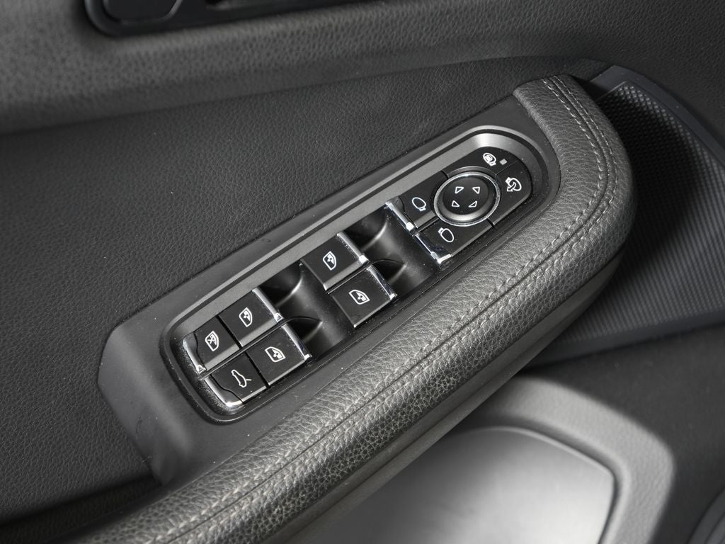 2021 Porsche Macan S