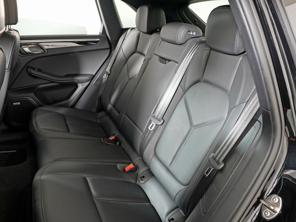 2021 Porsche Macan S