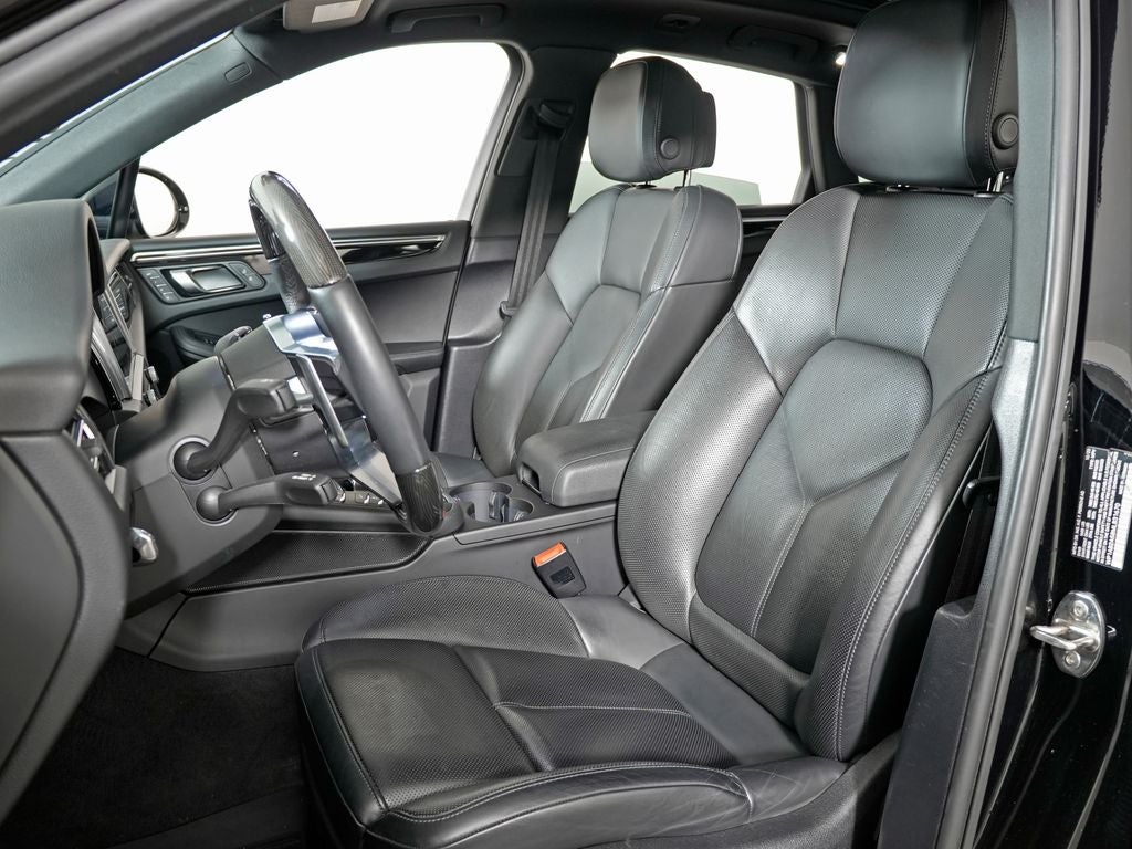 2021 Porsche Macan S