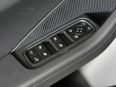 2025 Porsche Macan Electric 4S