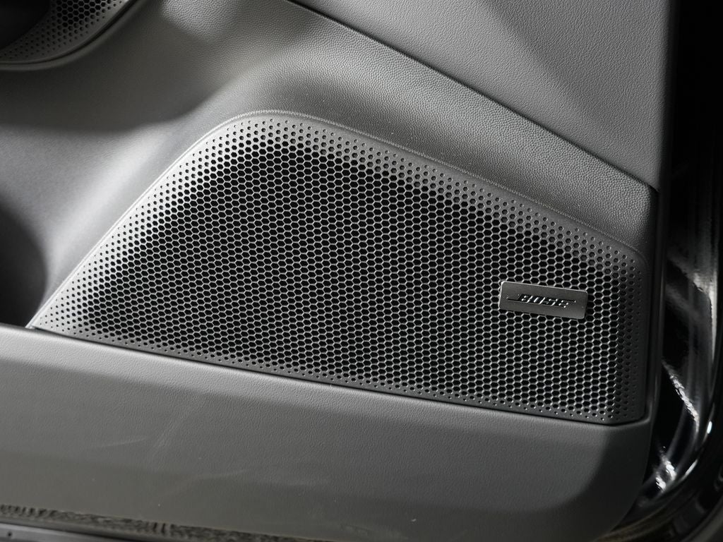 2025 Porsche Macan Electric 4S