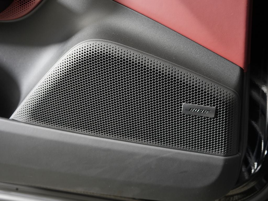 2025 Porsche Macan Electric 4S