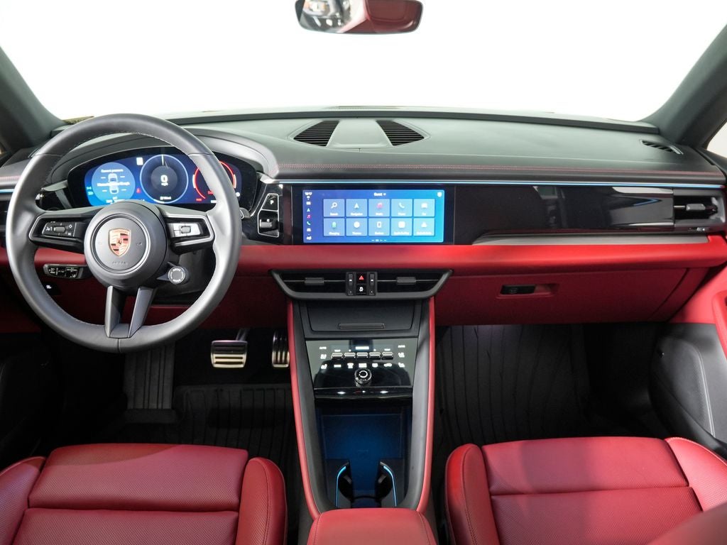 2025 Porsche Macan Electric 4S