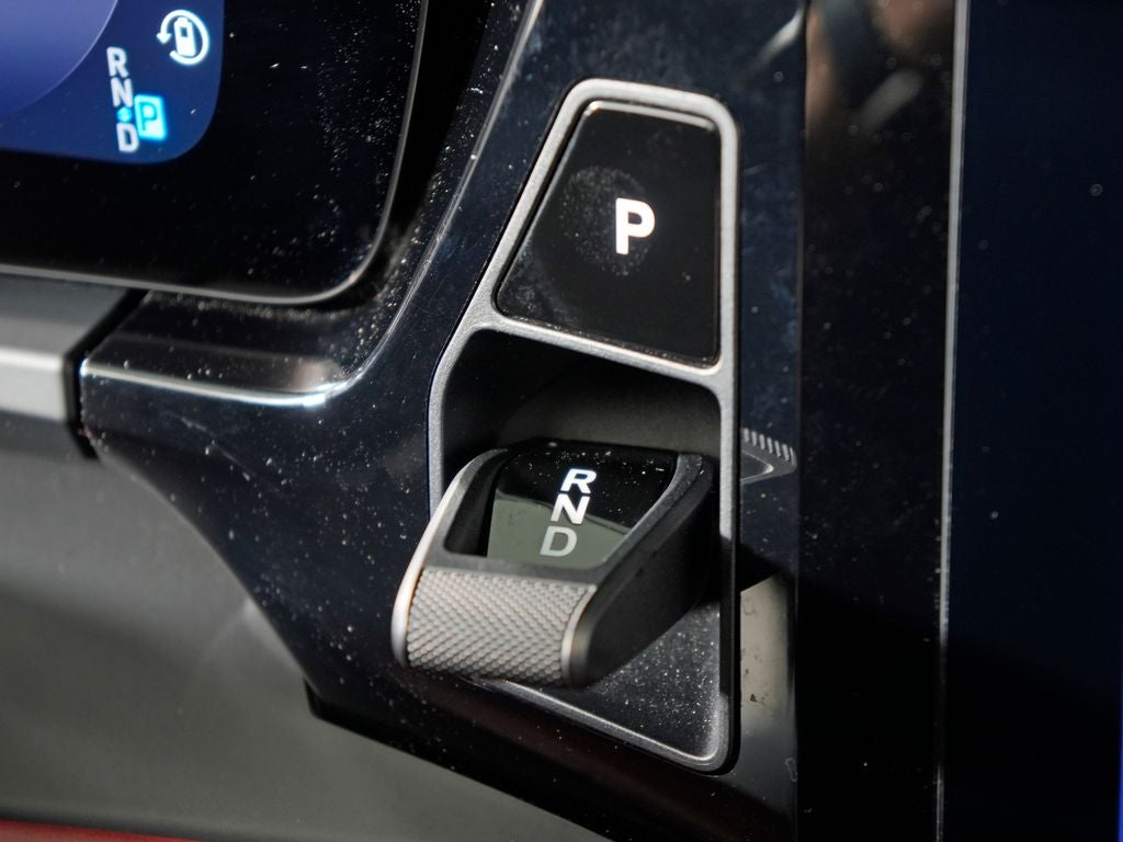 2025 Porsche Macan Electric 4S