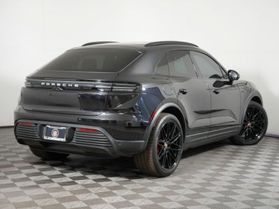 2025 Porsche Macan Electric 4S