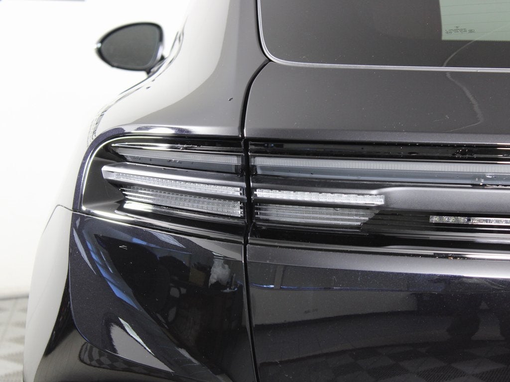 2025 Porsche Macan Electric 4S