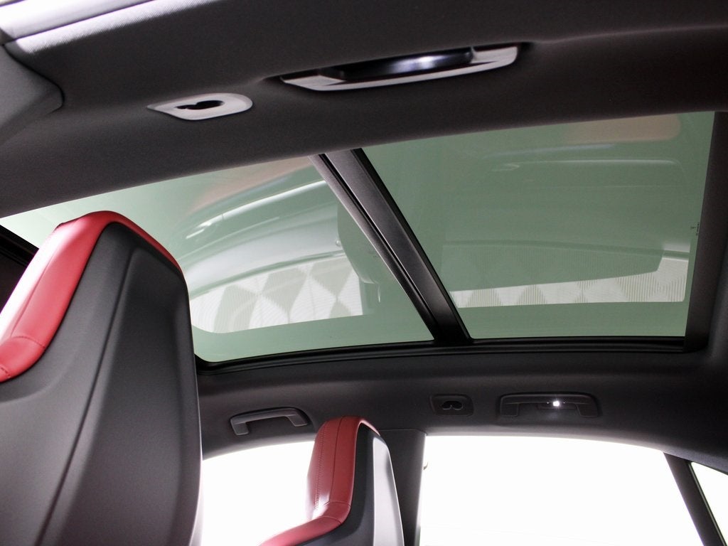 2025 Porsche Macan Electric 4S