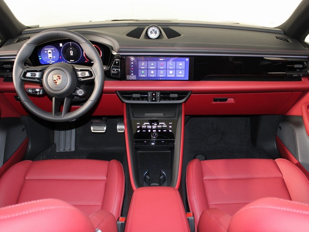 2025 Porsche Macan Electric 4S