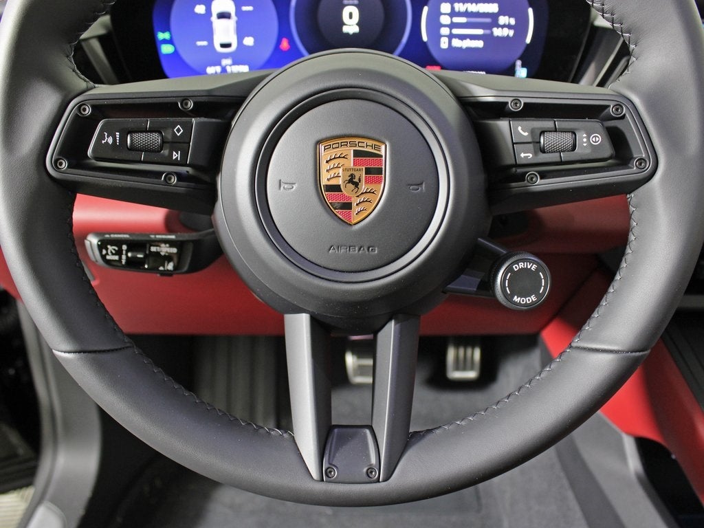 2025 Porsche Macan Electric 4S