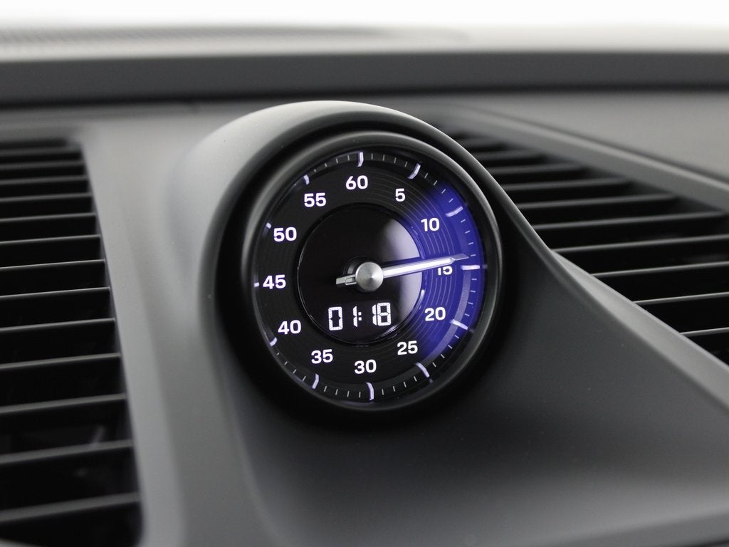 2025 Porsche Macan Electric 4S