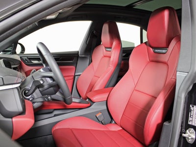 2025 Porsche Macan Electric 4S