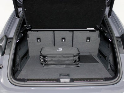 2025 Porsche Macan Electric 4S