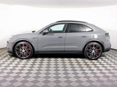 2025 Porsche Macan Electric 4S