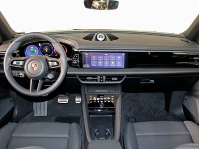 2025 Porsche Macan Electric 4S