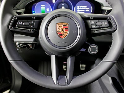 2025 Porsche Macan Electric 4S