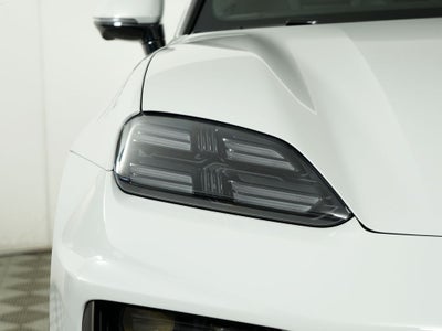 2026 Porsche Macan Electric Turbo