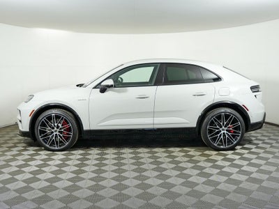 2026 Porsche Macan Electric Turbo