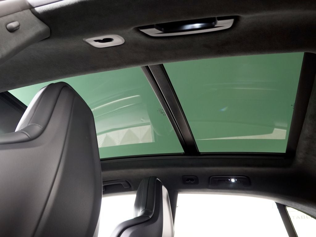 2026 Porsche Macan Electric Turbo