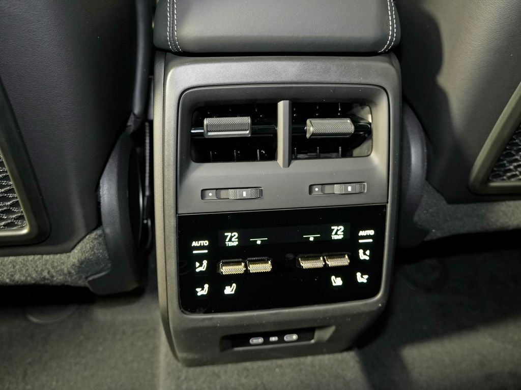 2026 Porsche Macan Electric Turbo