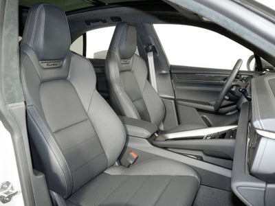 2026 Porsche Macan Electric Turbo