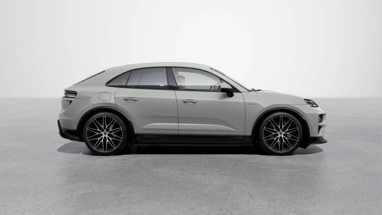 2026 Porsche Macan Electric Turbo