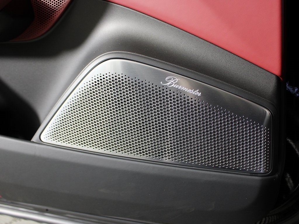 2025 Porsche Macan Electric Turbo