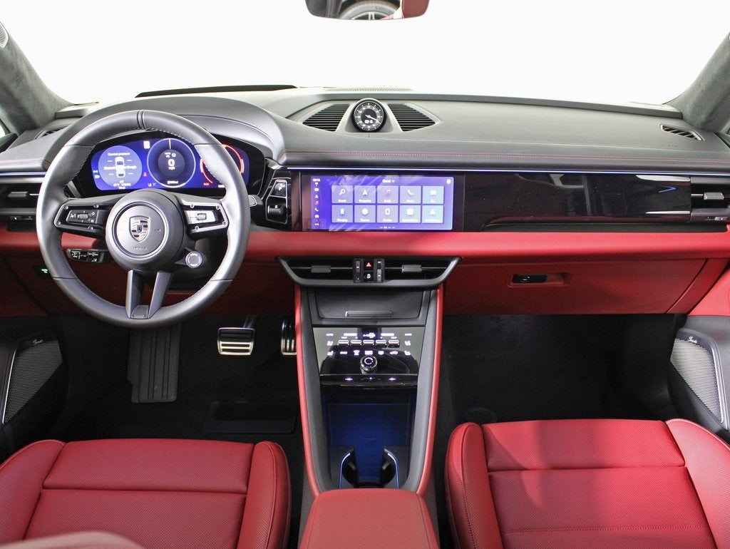 2025 Porsche Macan Electric Turbo