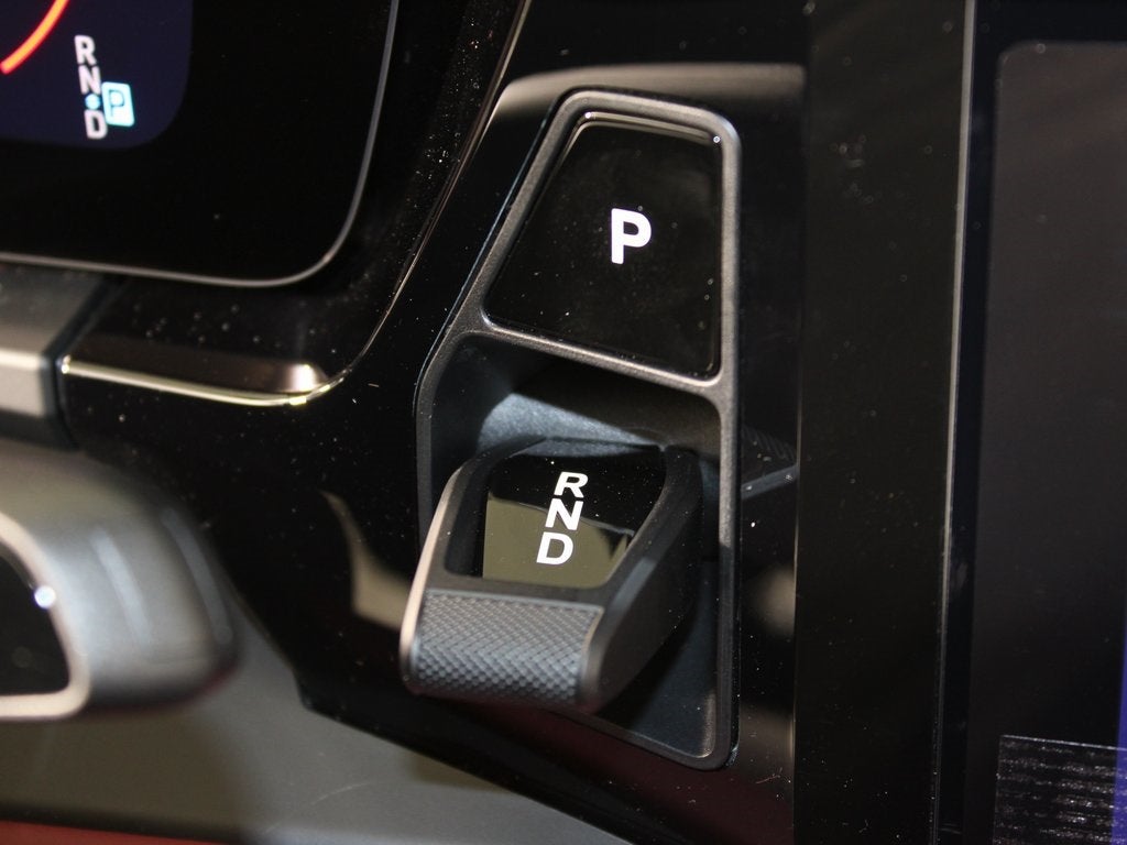 2025 Porsche Macan Electric Turbo