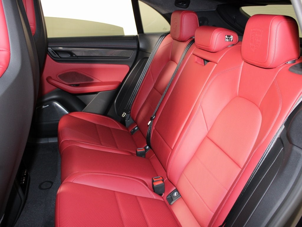 2025 Porsche Macan Electric Turbo