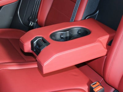 2025 Porsche Macan Electric Turbo