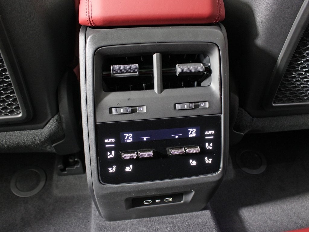 2025 Porsche Macan Electric Turbo