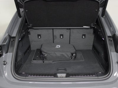 2025 Porsche Macan Electric Turbo