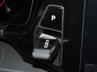 2025 Porsche Macan Electric Turbo