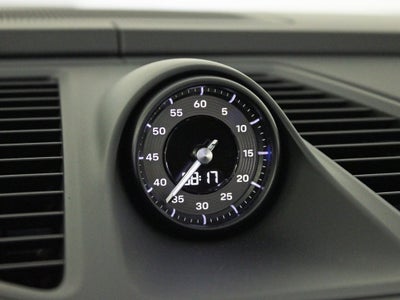 2025 Porsche Macan Electric Turbo