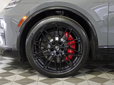 2025 Porsche Macan Electric Turbo