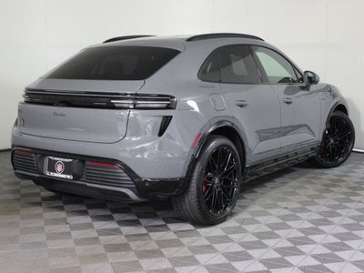 2025 Porsche Macan Electric Turbo