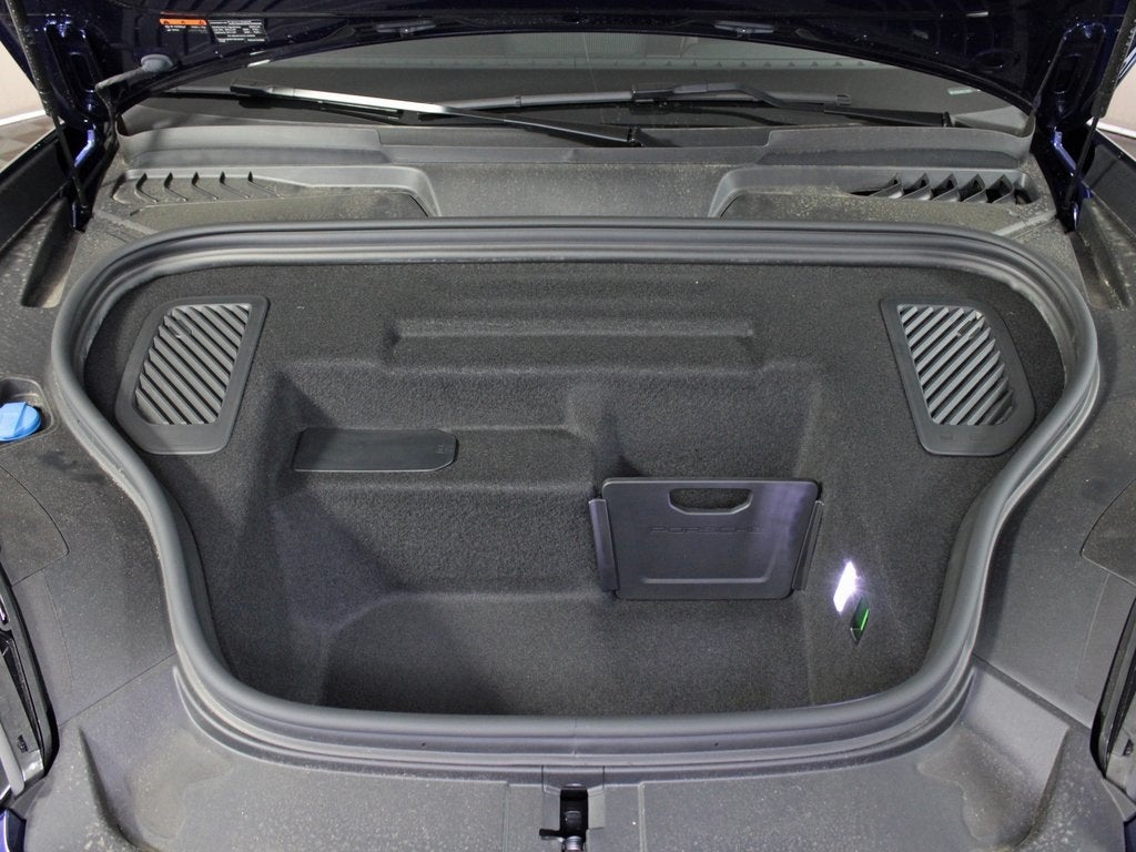 2025 Porsche Macan Electric Turbo