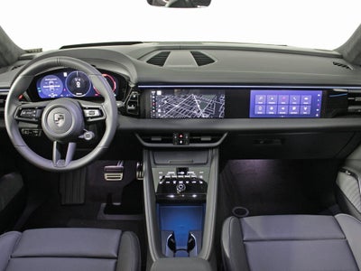 2025 Porsche Macan Electric Turbo