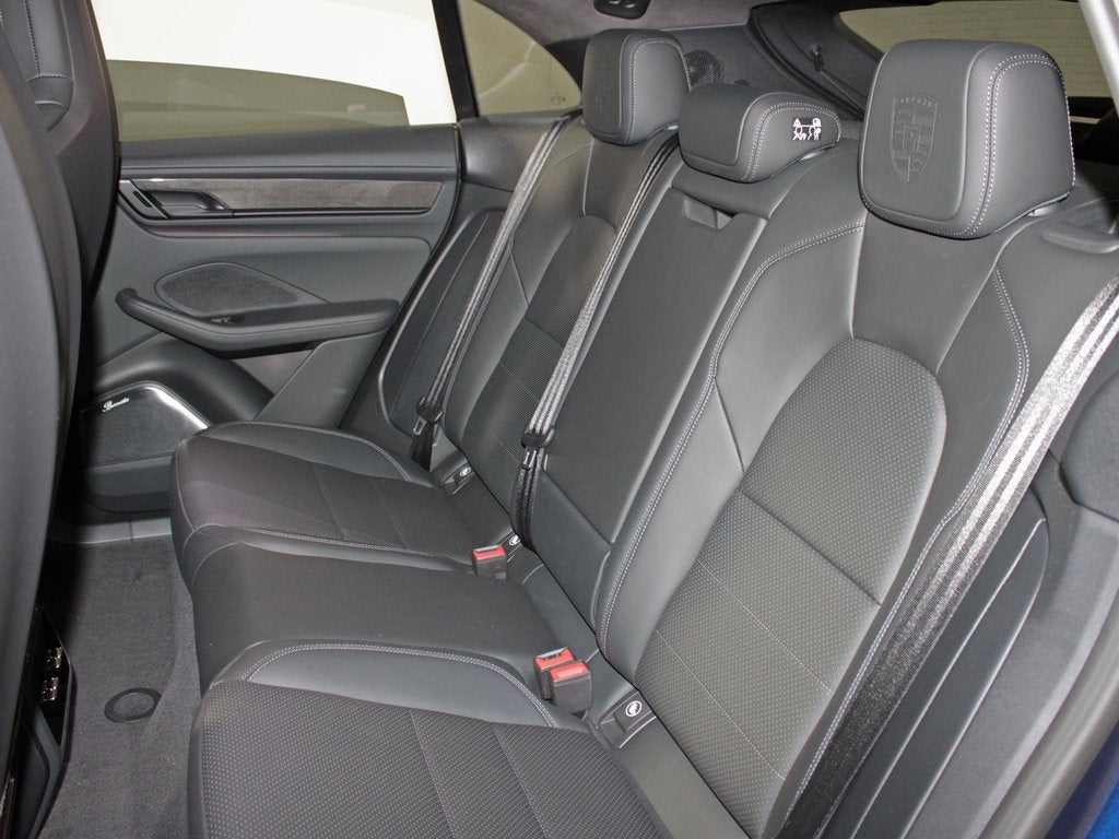 2025 Porsche Macan Electric Turbo