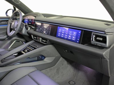 2025 Porsche Macan Electric Turbo